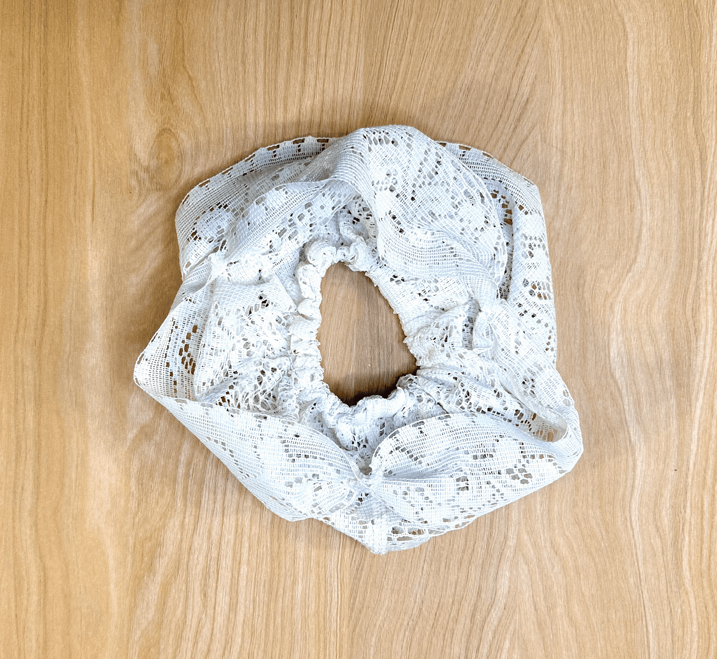 Lace Ruffle Scrunchie