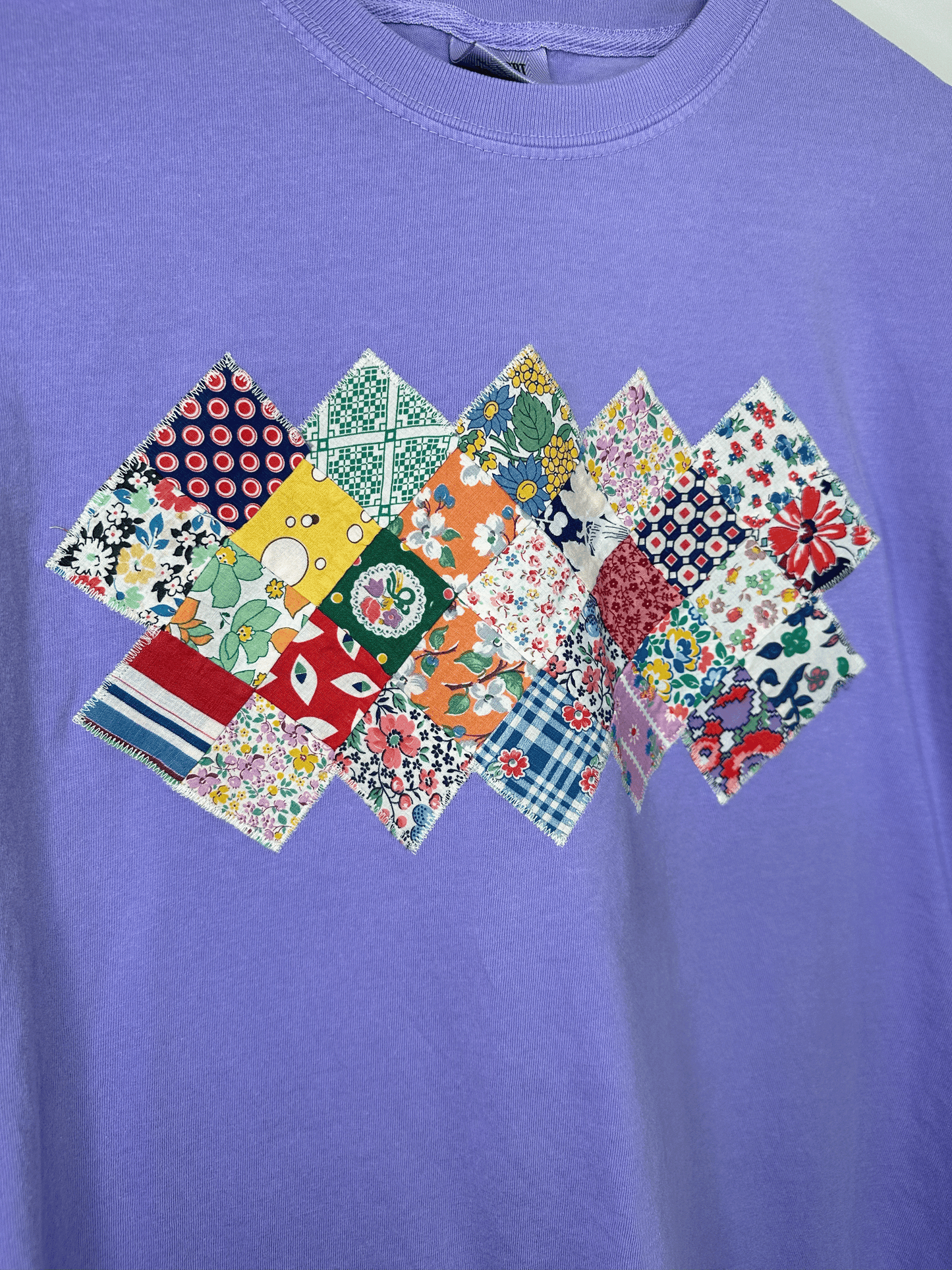 Violet Postage Stamp Quilt Block T-Shirt (XL)